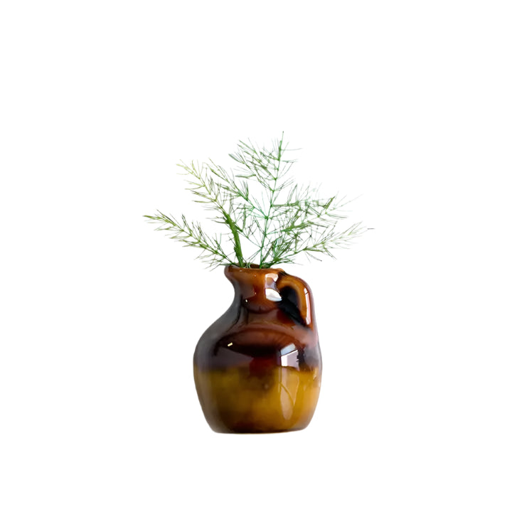 Mini Ceramic Vase Fridge Magnet: Functional Décor