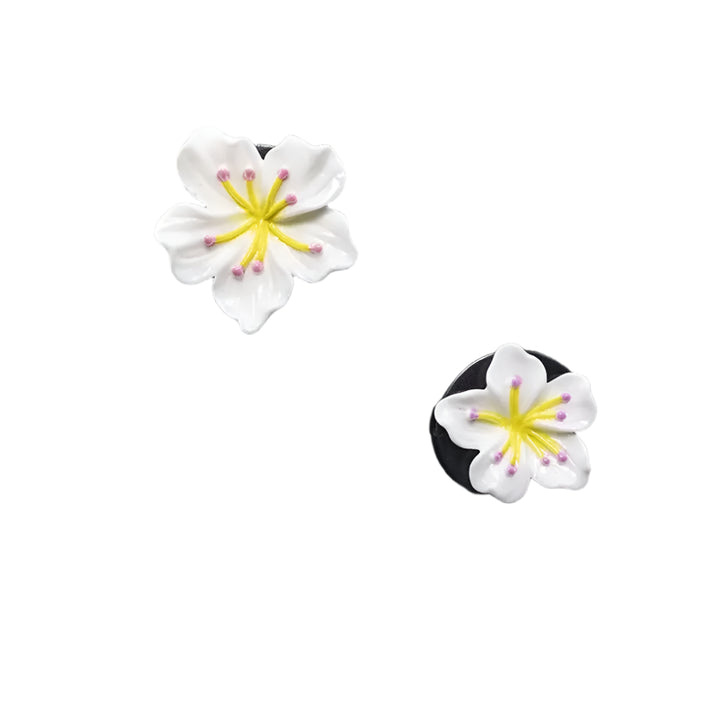 2PCS Flower Car Air Fresheners – Peach Blossom Clip-On Aroma Diffuser 🌸🚗
