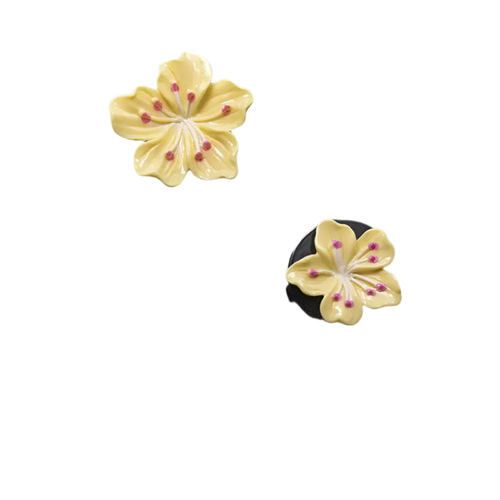 2PCS Flower Car Air Fresheners – Peach Blossom Clip-On Aroma Diffuser 🌸🚗