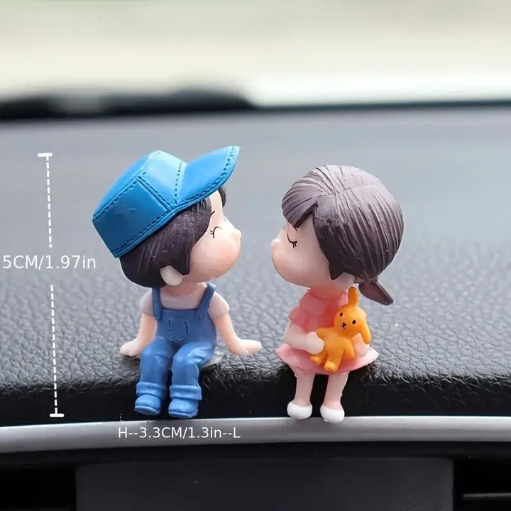 Cute Couple Dashboard Ornaments – Balloon Figurines for Car Décor 🎈💑🚗