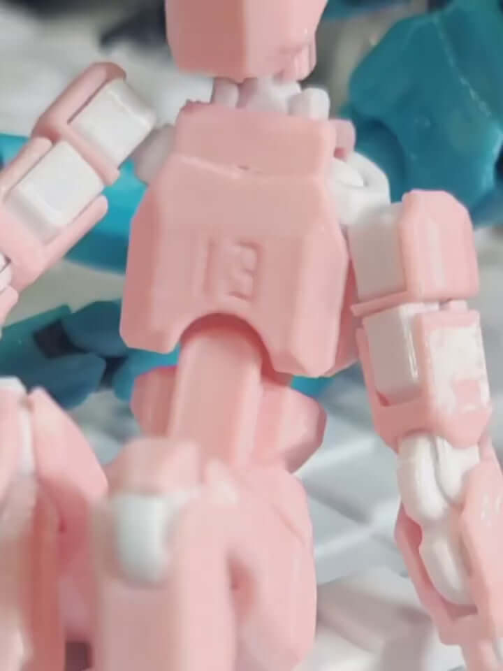Titan 13 Multi-Jointed Action Figure – Poseable 3D Printed Collector’s Model 🤖🔥